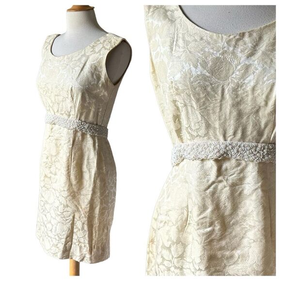 Vintage Handmade 1970s Brocade Ivory Mini Wedding Dress with Beaded Belt - Picture 2 of 10